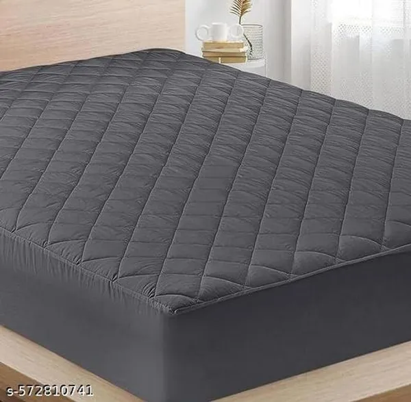Waterproof_Quilted_Mattress_Protector_With_Elastic_All_Around