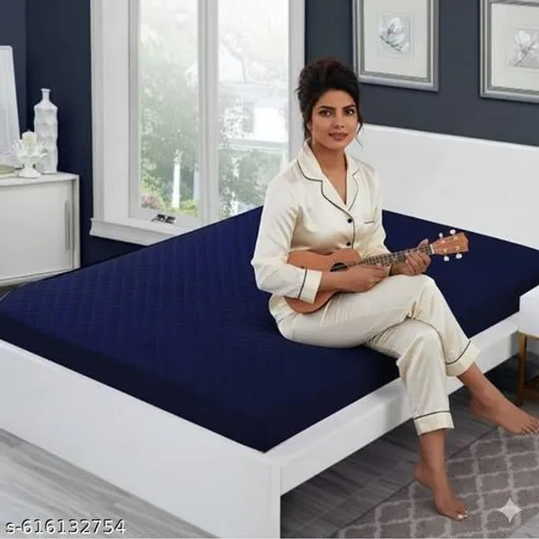 Quilted_Mattress_Elastic_Fitted_Cotton_Breathable_Stretchable_Waterproof_Mattress_Cover
