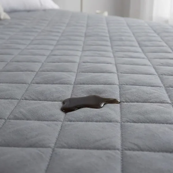 Quilted_150Gsm_Waterproof_Fitted_Bed_Ultra_Soft_Hypoallergenic_Mattress_Protector_With_Elastic_Fitted