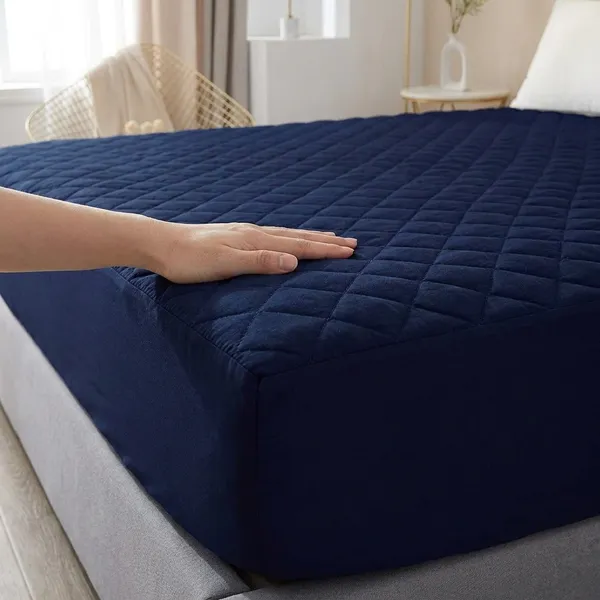 Quilted_150Gsm_Waterproof_Fitted_Bed_Ultra_Soft_Hypoallergenic_Mattress_Protector_With_Elastic_Fitted