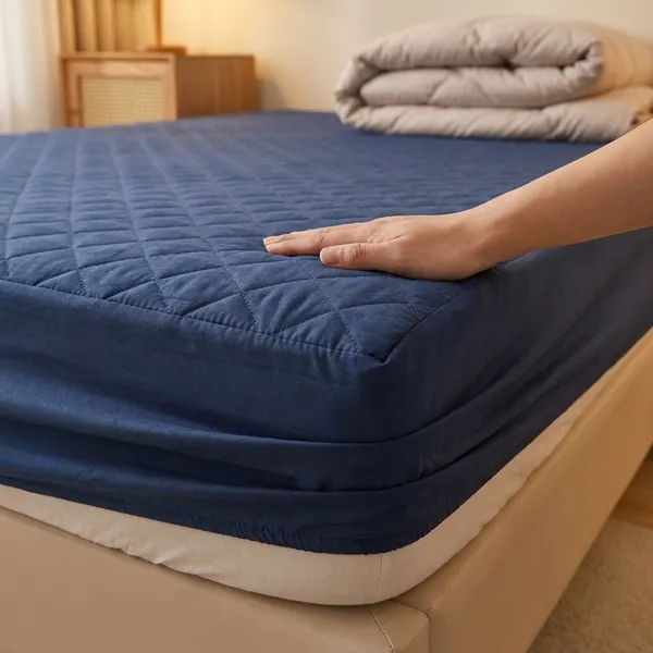 Quilted_Mattress_Protector_Cotton_Waterproof_And_Elastic_Fitted_Mattress_Protector