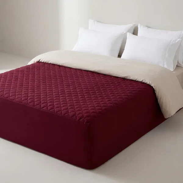 Waterproof_Quilted_Mattress_Protector_With_Elastic_All_Around