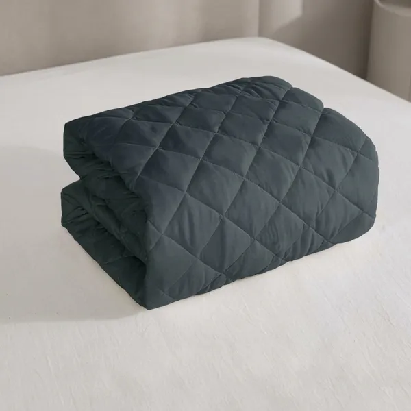 Mattress_Protector_Quilted_Waterproof_Mattress_Pad_With_Deep_Pocket_Up_To_10Soft_Breathable_Noiseless_Mattress_Cover_Mattress_Topper