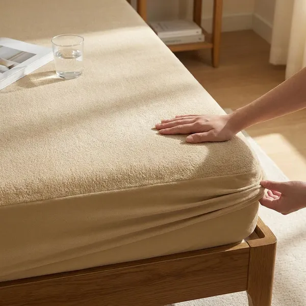 Cotton_Feel_Terry_Ultra_Soft_Waterproof_Mattress_Protector_Breathable_With_Hypoallergenic_Mattresses_Cover_For_Bed_6