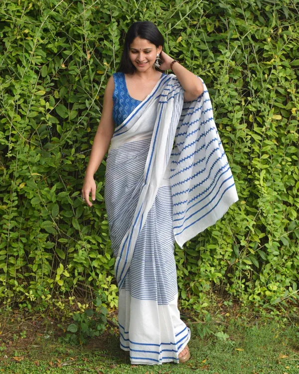 White_And_Blue_Lilan_Printed_Saree