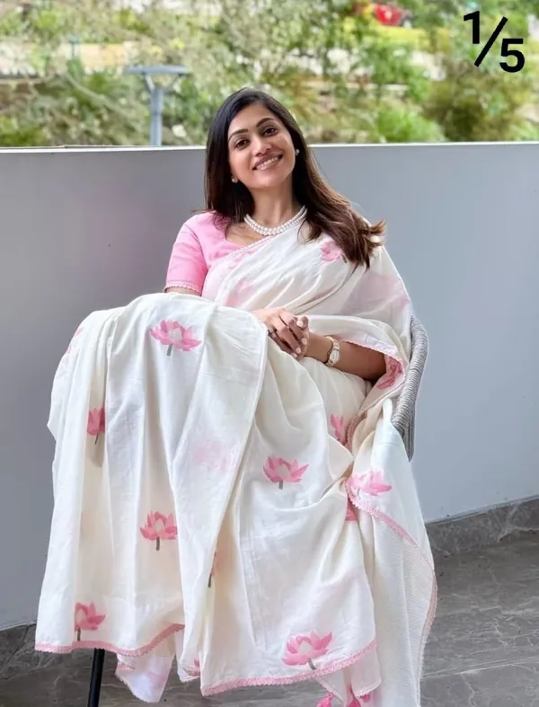 White_And_Pink_Linan_Printed_Saree