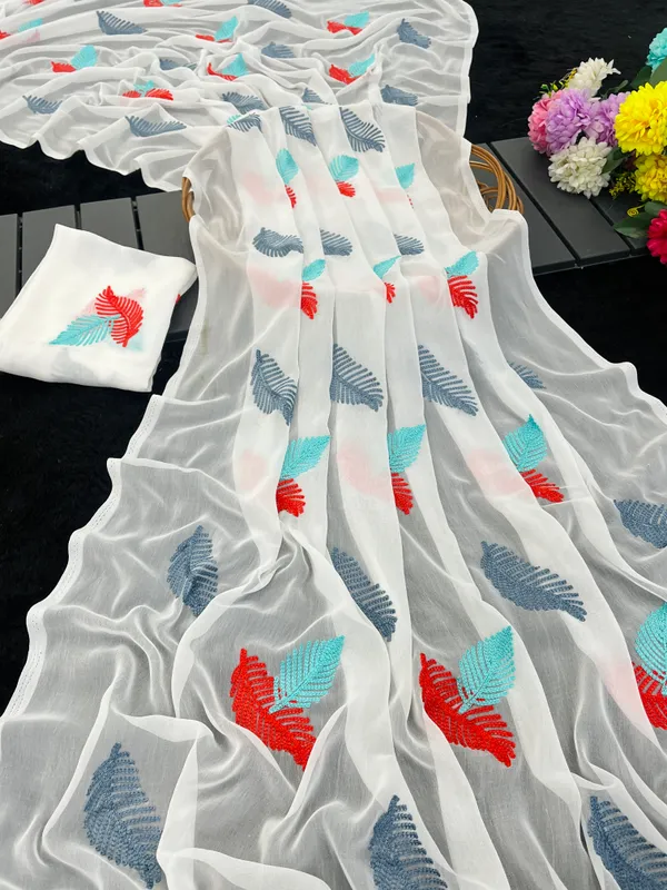 White_Embroidery_Work_Saree_With_Blouse_Piece