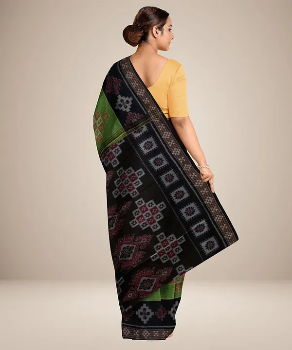 Black_And_Green_Lilan_Printed_Saree