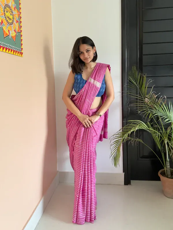 Black_And_Red_Embroidery_Work_Saree_With_Blouse_Piece