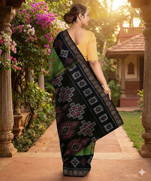 Black_And_Green_Lilan_Printed_Saree