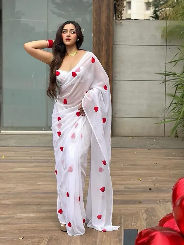 White_And_Red_Lilan_Printed_Saree