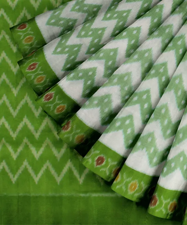 Green_And_White_Lilan_Printed_Saree
