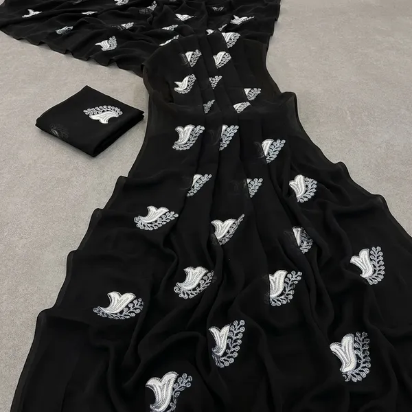 Black_Embroidery_Work_Saree_With_Blouse_Piece