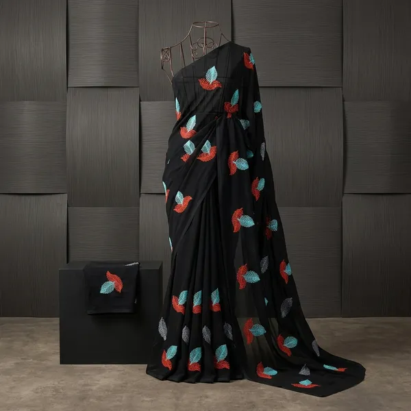 Black_Embroidery_Work_Saree_With_Blouse_Piece