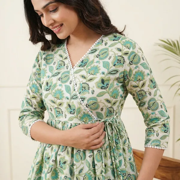 Green_Cotton_Premium_Stylish_Top_For_Womens