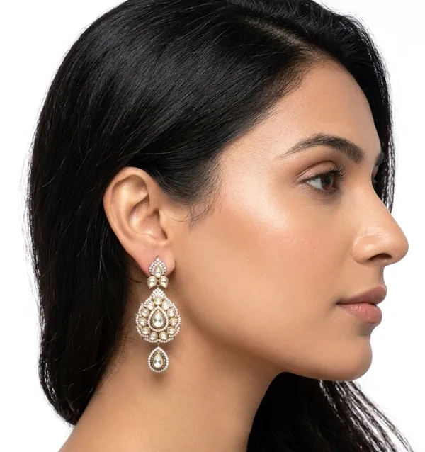 Inaaya_Earrings_-_White