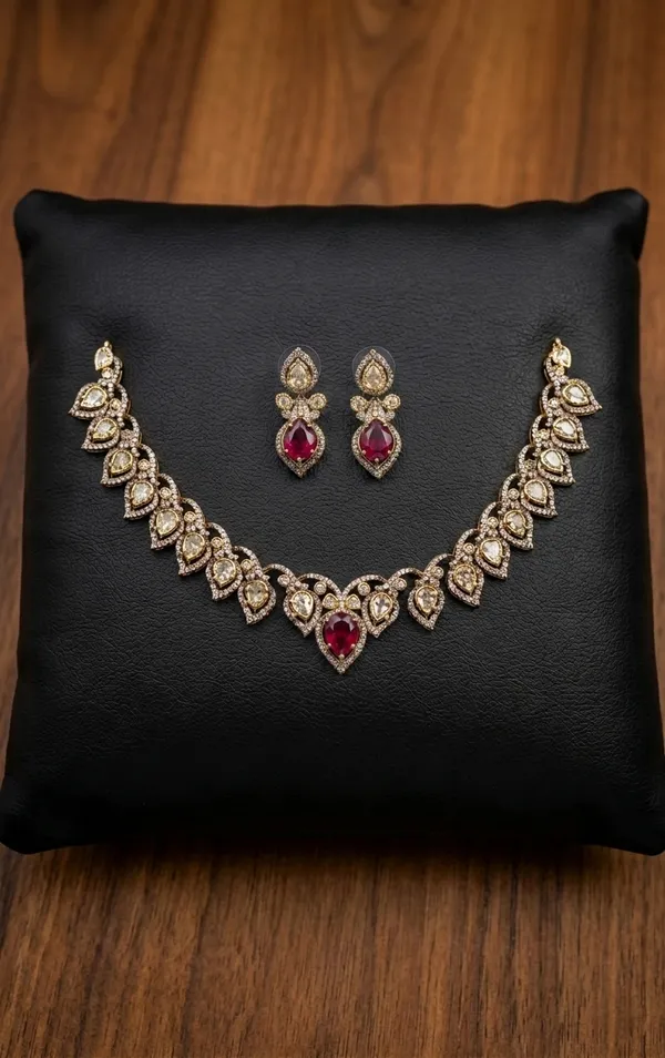 AMAIRA_SET_-_Ruby_Red