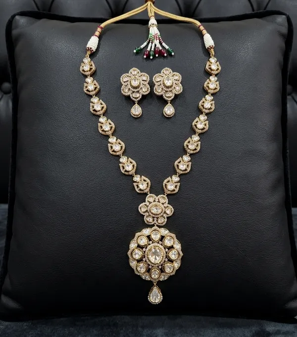 Ananya_Grand_Necklace_Set