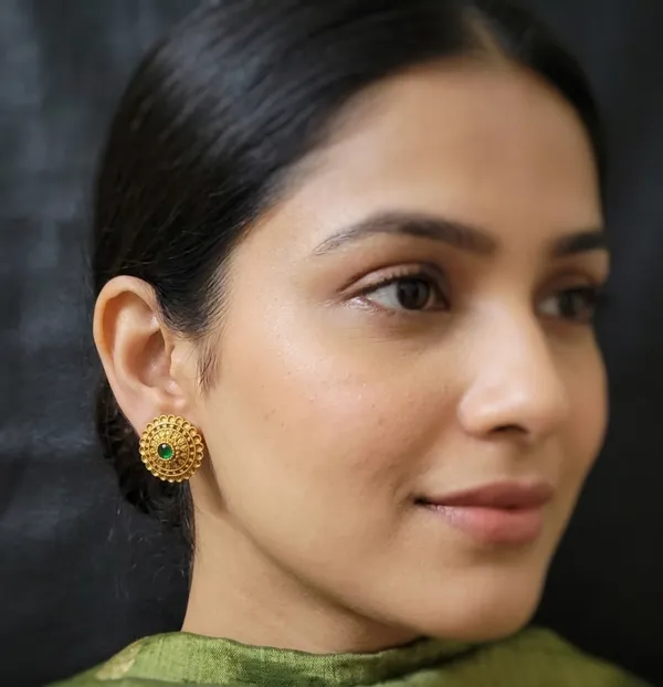 EMERALD_CHAKRA_STUDS