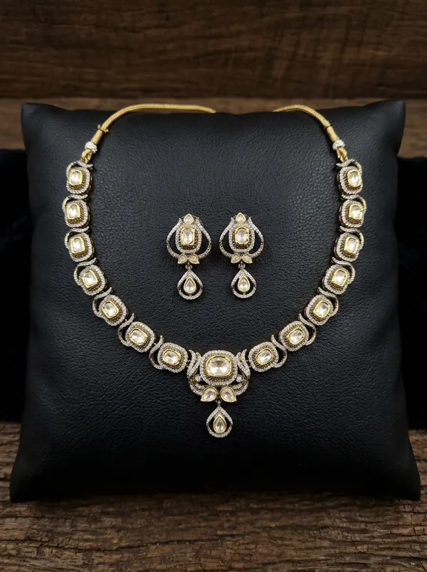 MIRAI_NECKLACE_SET