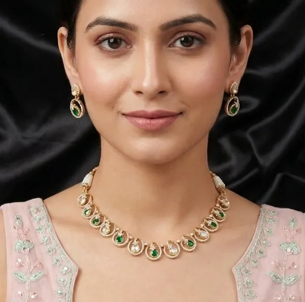 Nyra_Set_-_Emerald_Green