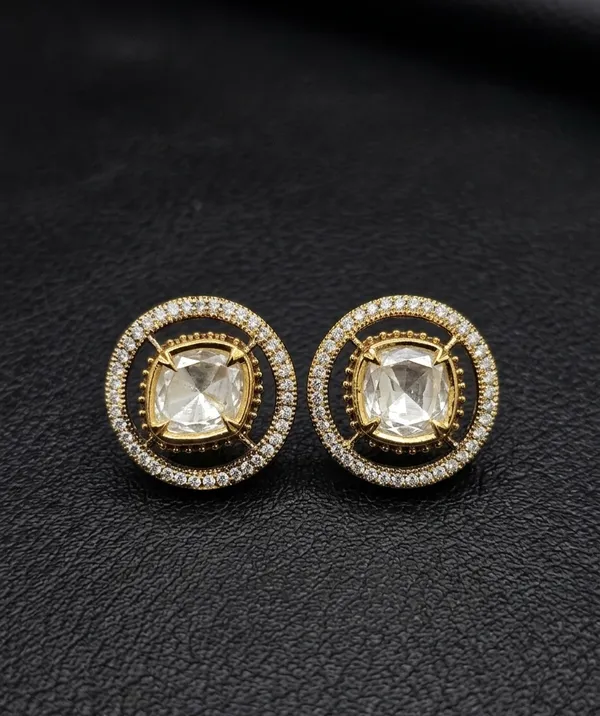 Avani_Studs_-_White