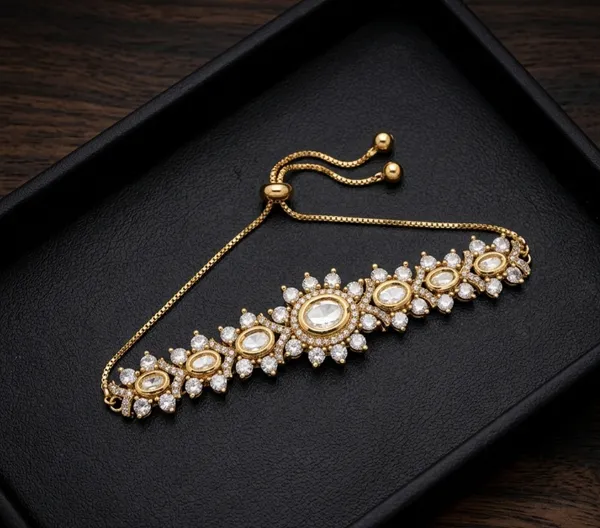 RADIANT_BRACELET_-_White