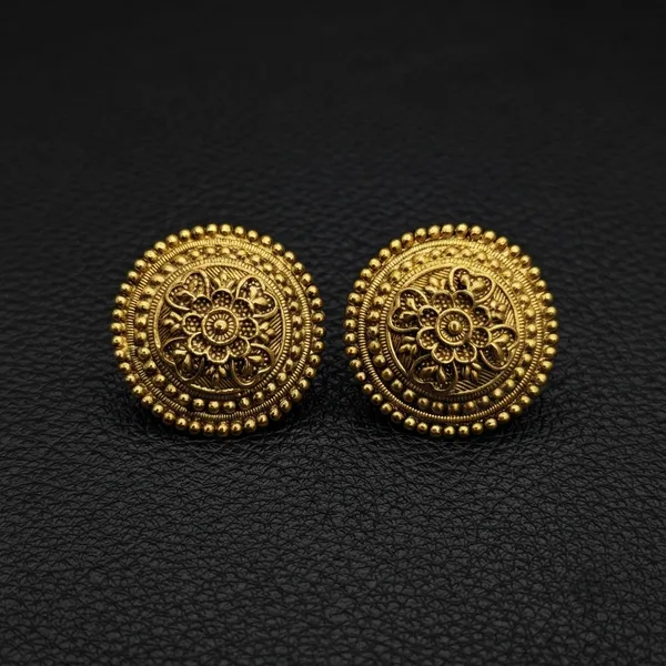 Upvana_Studs
