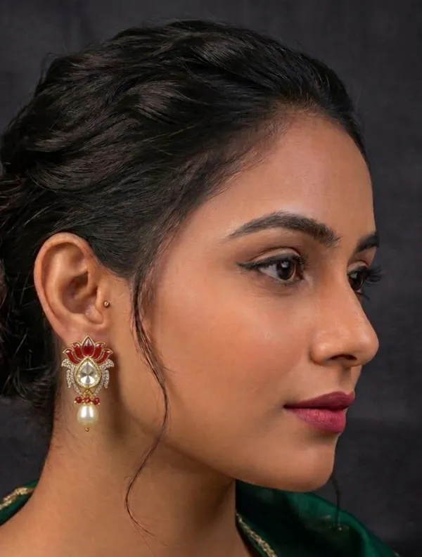 Kamal_Pearl_Drop_-_Red