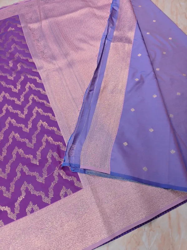 BANARASI_KATAN_SILK_IN_PURPLE_WITH_LAVENDER_BORDER