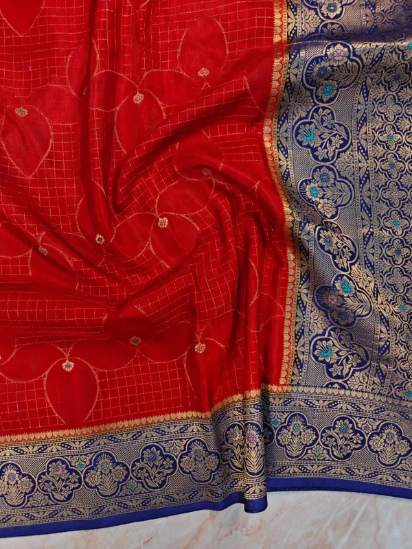 Checks_Russian_Silk_In_Red_With_Royal_Blue_Border_Saree_For_Women