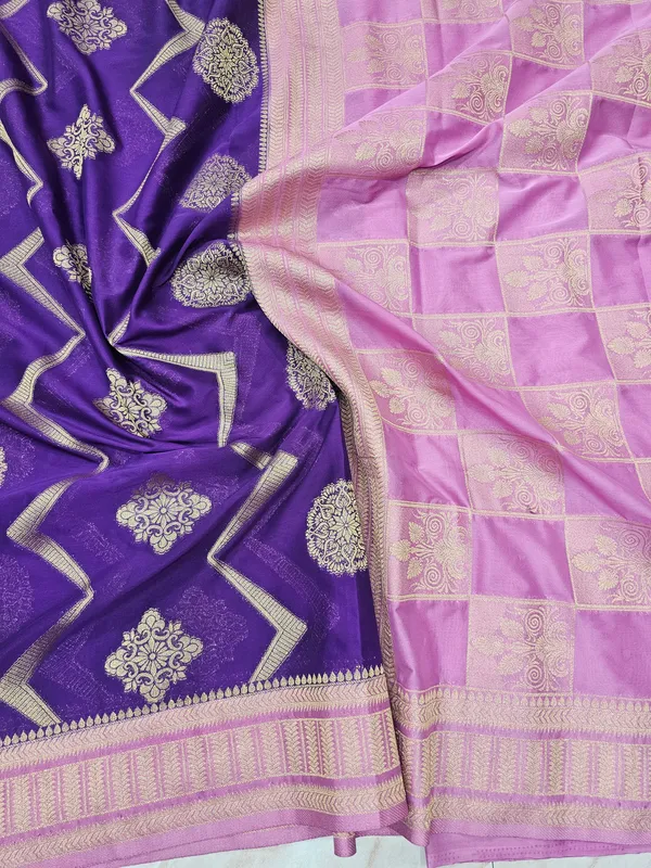 CHINON_CREPE_GEORGETTE_IN_VIOLET_WITH_BABY_PINK_BORDER