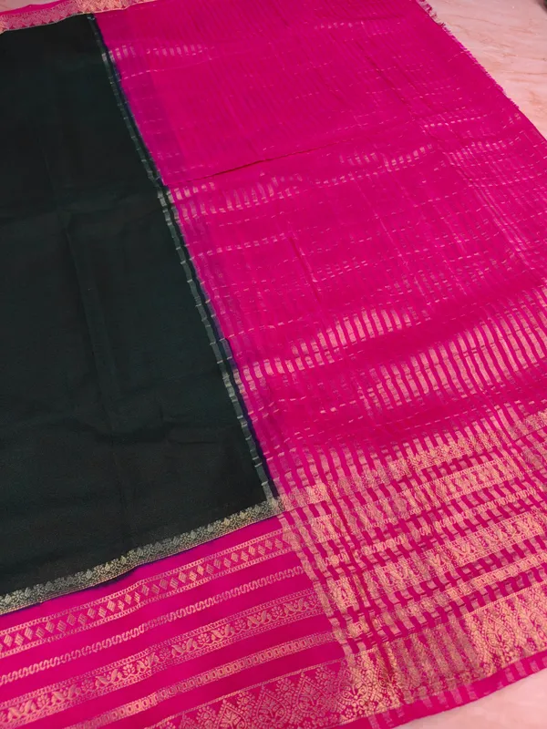 CREPE_Georgette_In_Black_With_Rani_Pink_Border_Saree_For_Women