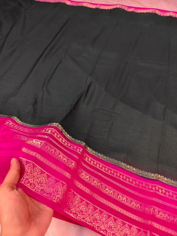 CREPE_Georgette_In_Black_With_Rani_Pink_Border_Saree_For_Women