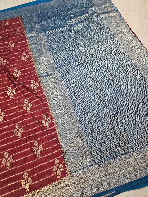 GARNET_COLOUR_SOFT_MATKA_LINEN_WITH_ROYAL_BLUE_BORDER