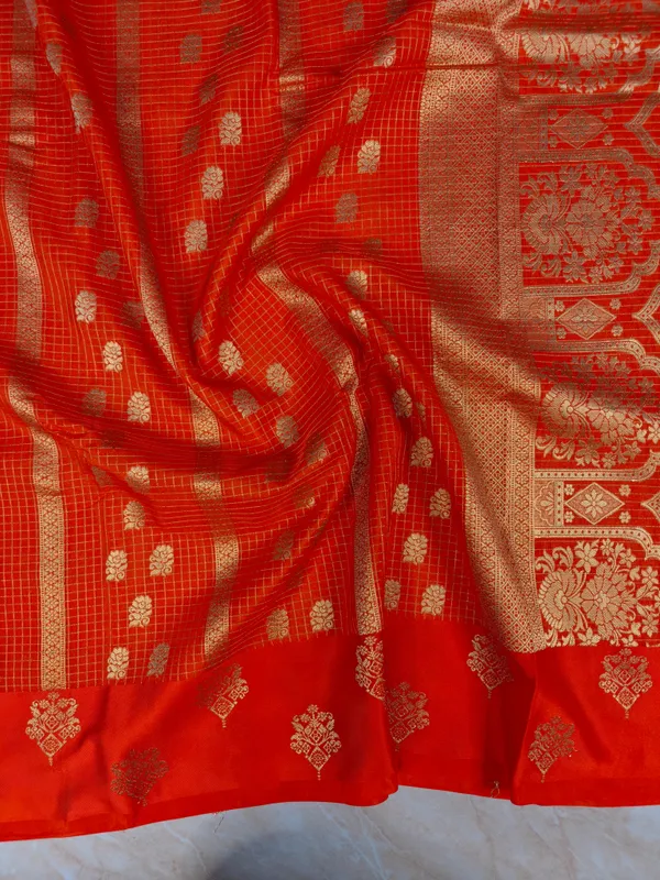 Crepe_Georgette_In_Orange_With_Checks_Styles_Saree_For_Women