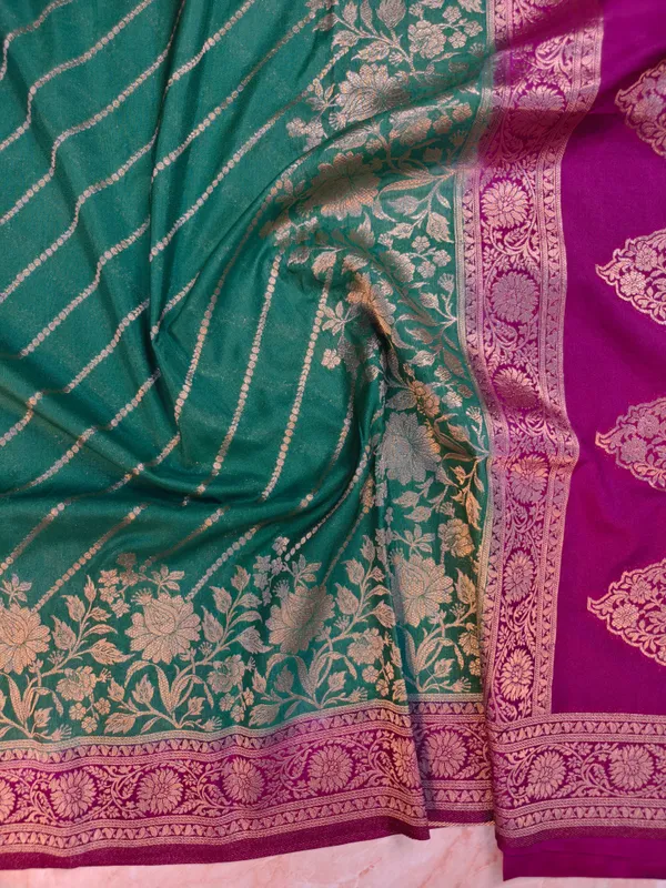 Khaddi_Georgette_In_Bottle_Green_With_Magenta_Border_Saree_For_Women