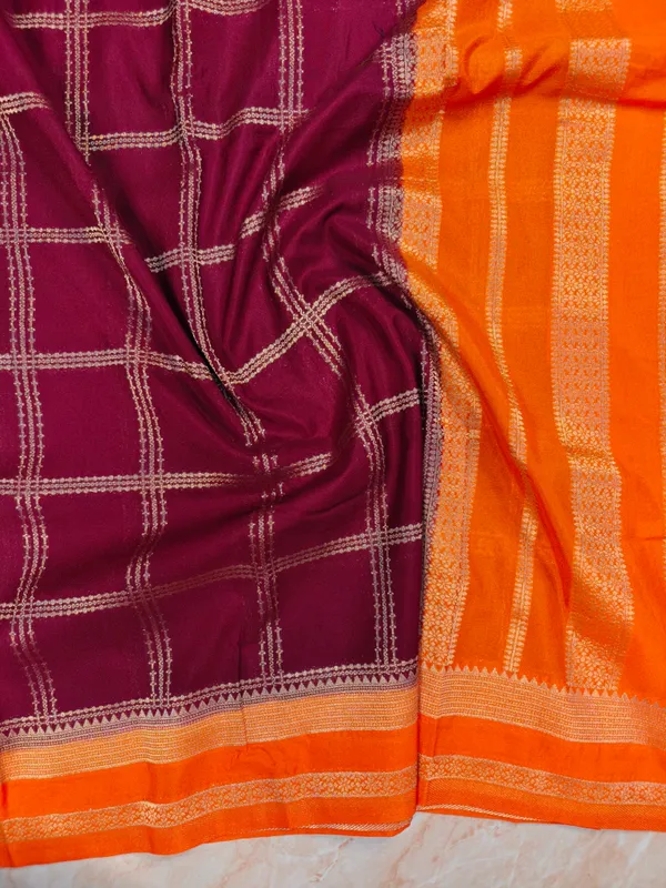 Khaddi_Georgette_In_Magenta_With_Orange_Border_Saree_For_Women