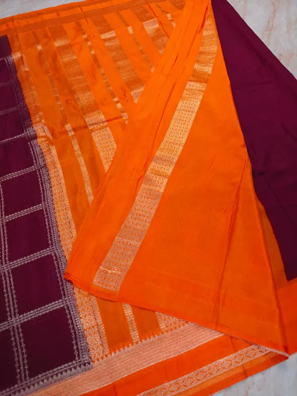 Khaddi_Georgette_In_Magenta_With_Orange_Border_Saree_For_Women