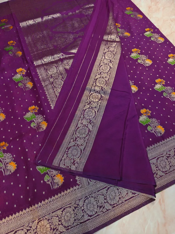 Khaddi_Georgette_In_Magenta_With_Panchrang_Boota_Saree_For_Women