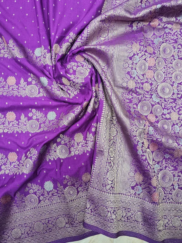 KHADDI_GEROGETTE_IN_LAVENDER_COLOUR_WITH_MULTI_COLOUR_ZARI_WORK