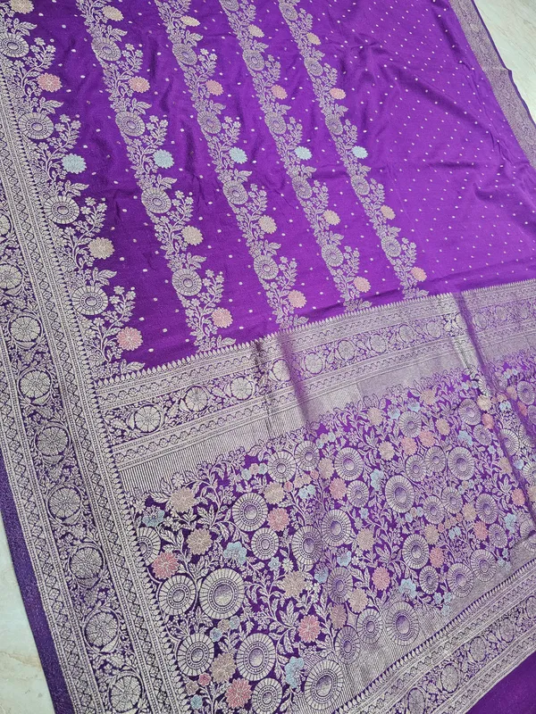 KHADDI_GEROGETTE_IN_LAVENDER_COLOUR_WITH_MULTI_COLOUR_ZARI_WORK