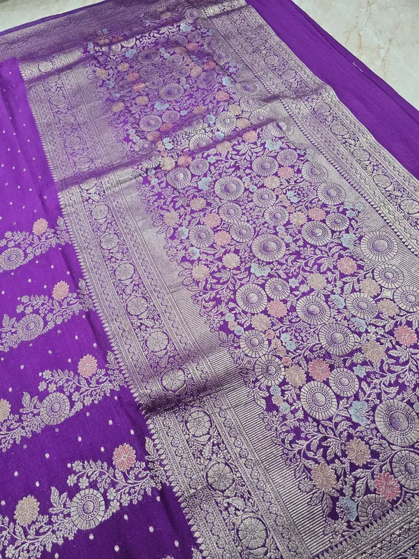 KHADDI_GEROGETTE_IN_LAVENDER_COLOUR_WITH_MULTI_COLOUR_ZARI_WORK
