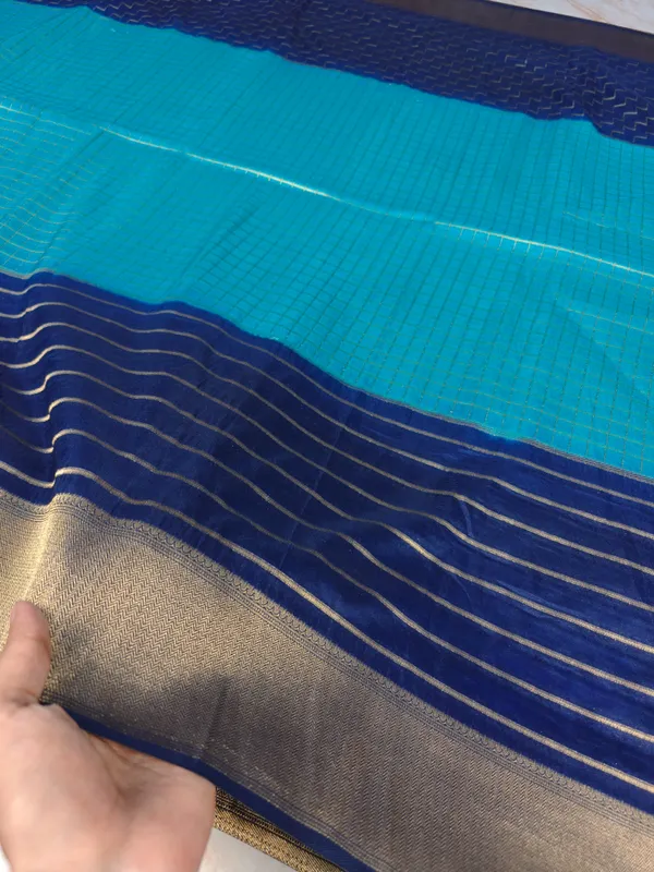 Khaddi_Georgette_In_Blue_With_Royal_Blue_Border_Saree_For_Women