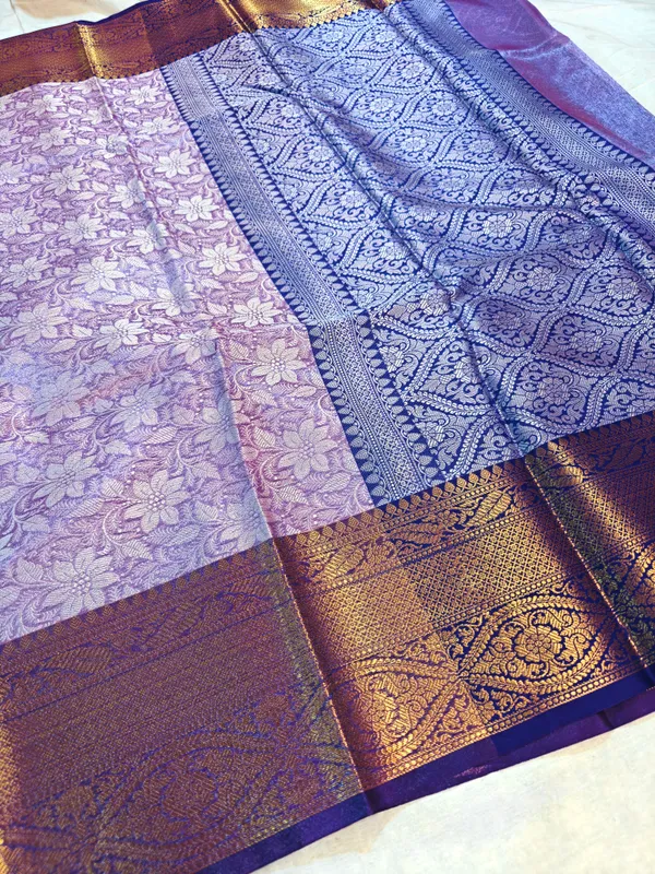 Lavender_Tissue_With_Navy_Blue_Border_Saree_For_Women