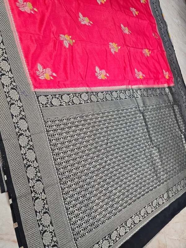 PAPER_SILK_IN_CHERRY_RED_WITH_BLACK_BORDER