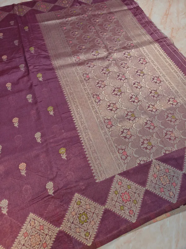 Paper_Silk_In_Onion_Pink_With_Multi_Booti_Saree_For_Women