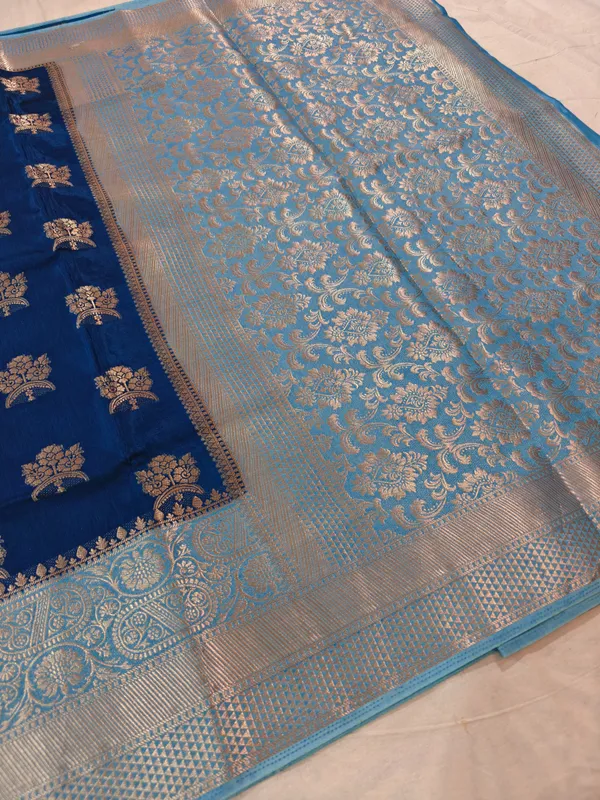 Russian_Silk_In_German_Navy_Blue_With_Sky_Blue_Border_Saree_For_Women