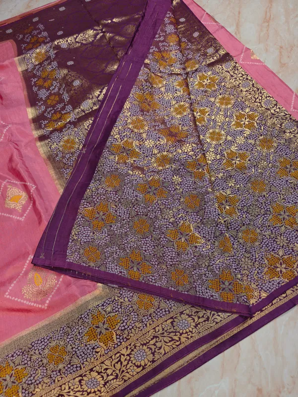 Russian_Silk_In_Baby_Pink_With_Indigo_Border_Saree_For_Women