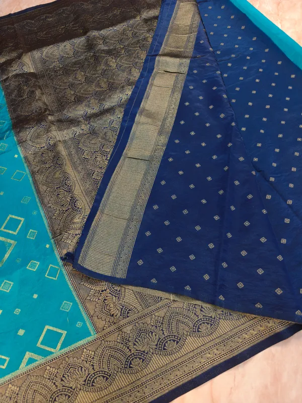 Russian_Silk_Viscose_In_Turquoise_Blue_With_Navy_Blue_Border_Saree_For_Women